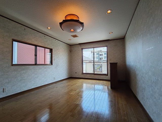 高崎市倉賀野町中古住宅の洋室
