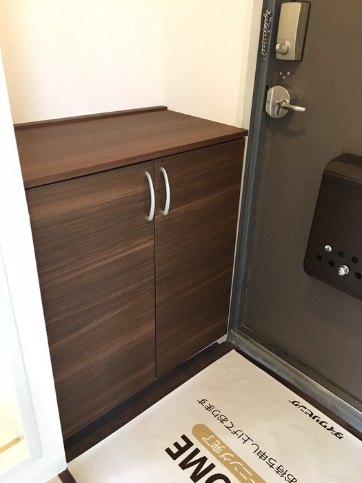 ヴィンテージ本多Ⅲの玄関