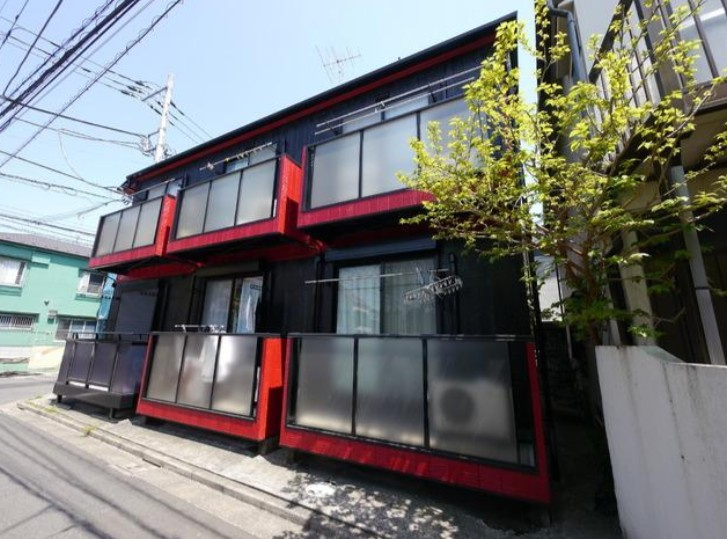 北区滝野川２丁目のアパートの外観