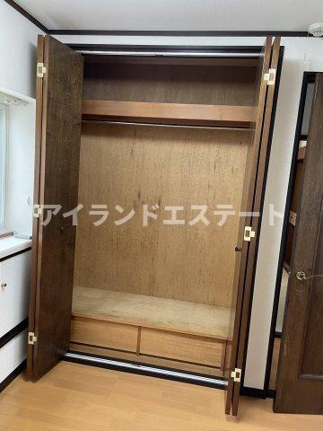 成田東1丁目戸建　ペット相談　TVドアフォン　の収納