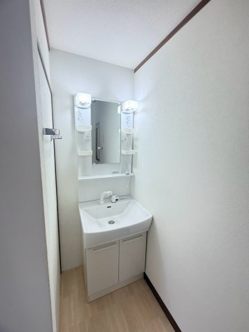 旭が丘３丁目貸家Sの洗面所