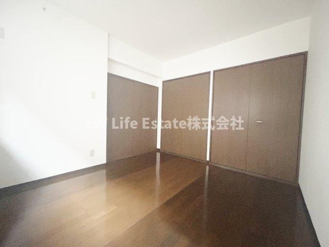 パークヒルズ向原の洋室
