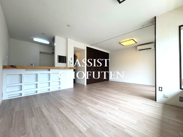 調布ガーデンハイツの居間・リビング