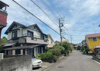 【展望】 | 館町新築戸建 | 土地の地勢が高台の場合、景色を綺麗にみることができ、景色にこだわってお家探ししている方におすすめです！また平坦地よりも風通しがいいというメリットがあります。デメリットもあるので是非現地でご確認下さい。