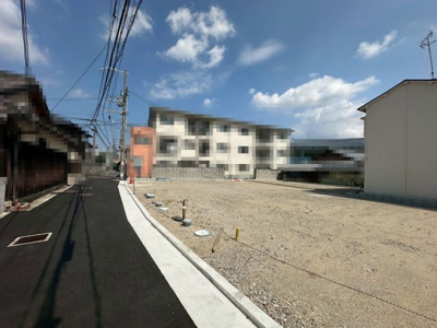 【前面道路含む現地写真】 | 助松町１丁目　売土地　全４区画 | お好きなプランで夢のマイホームを建てて下さいね♪