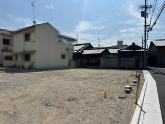【外観】 | 助松町１丁目　売土地　全４区画 | ピカピカのお家で始まる新生活が楽しみですね！素敵なマイホームを一緒に考えましょう♪