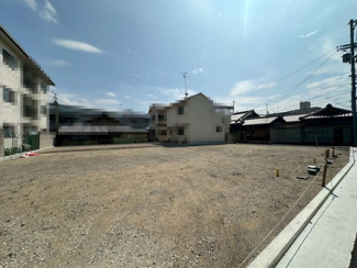 【外観】 | 助松町１丁目　売土地　全４区画 | 現地見学当日から承っております♪現地周辺の環境や、駅までの道お家探しを始めてみようと思われたら是非【イエストア】までお気軽にご相談下さいませ♪