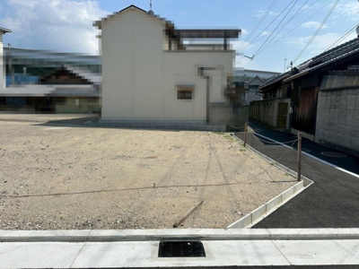 【外観】 | 助松町１丁目　売土地　全４区画 | 周辺にはスーパーや薬局など、商業施設がそろっていますよ！とても住みやすい環境です