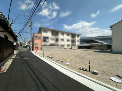 【前面道路含む現地写真】 | 助松町１丁目　売土地　全４区画 | 人生での大きなお買い物です♪ぜひ自由設計をお選びください！！