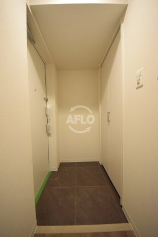 フォーリアライズ堺筋本町の玄関|ラクラス堺筋本町　玄関