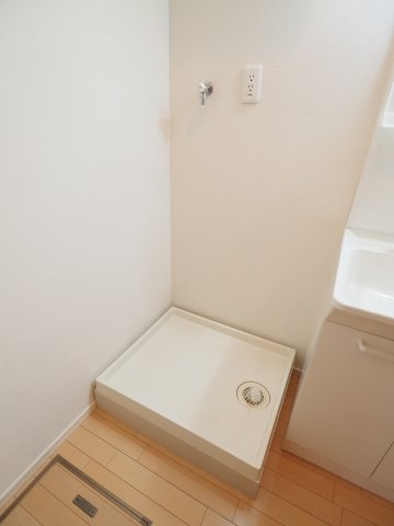 【その他】 | メゾンU | ※同物件別部屋の参考写真