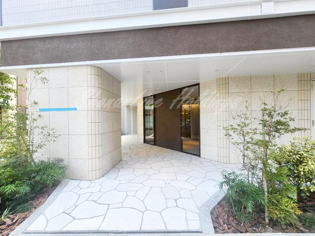 藤沢市鵠沼石上２丁目の賃貸マンションのエントランス|毎日通るエントランス♪