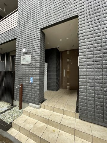 メゾンせせらぎのエントランス