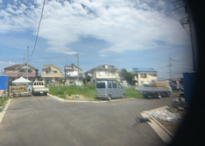 【展望】 | 小宮町新築戸建 | 眺望を気にして物件を探す場合、前面に建物が建っていないか現地で確認しましょう！前面に建物があると景色はもちろん、日当たりや風通しにも影響が出てきます。住んだ時のことを想像しながら現地見学をしましょう。