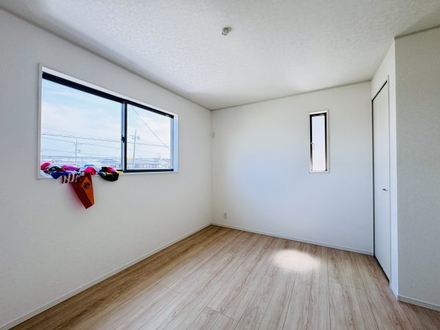 我孫子市湖北台９丁目新築戸建【湖北台西小学校：4分】の子供部屋|6.5帖洋室