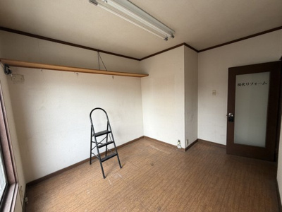 【洋室】 | 紫野中柏野町 | 東側洋室