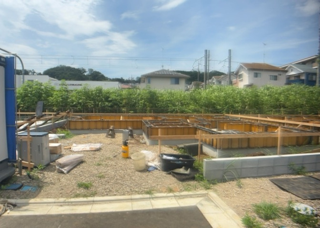 【防犯設備】 | 小宮町新築戸建 | 当然のことではありますが、オートロックやセンサーライト、ホームセキュリティーなどの防犯設備があれば、小さいお子様がいるご家庭も安心ですよね！まず物件購入の際は、防犯設備もチェックするようにしましょう。