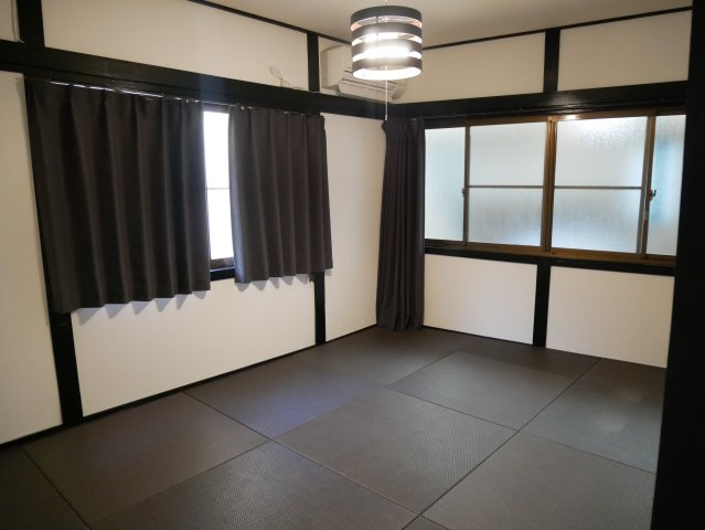 【寝室】 | 王子町3丁目貸家