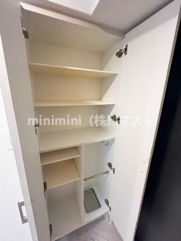 エスプレイス難波サウスゲートの収納