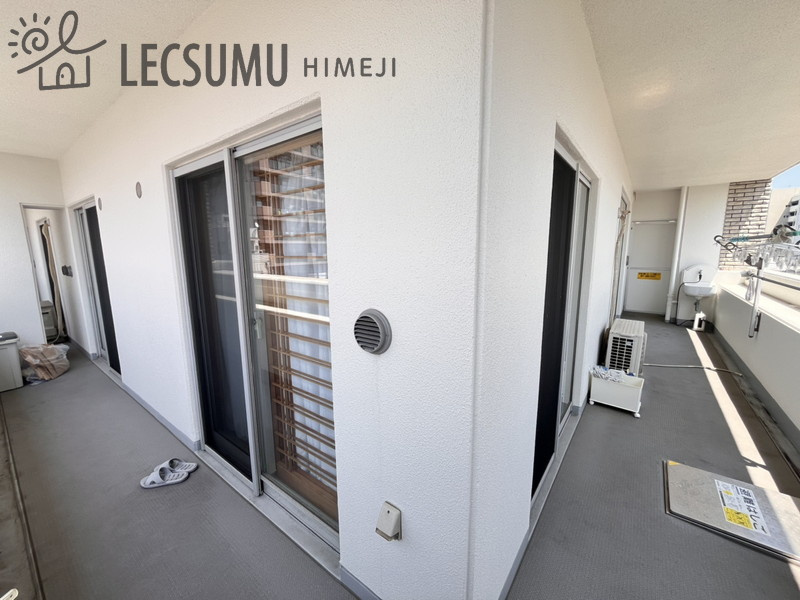 グラジオ元町プレミアムのバルコニー