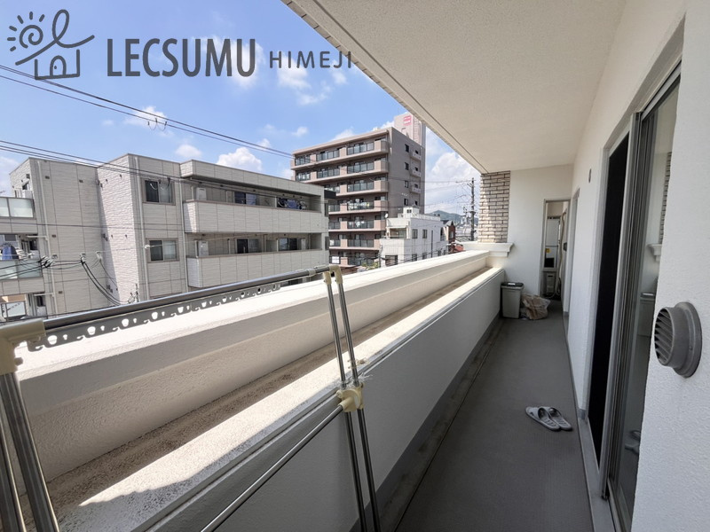 グラジオ元町プレミアムのバルコニー