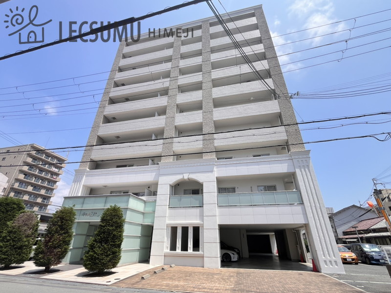グラジオ元町プレミアムの外観