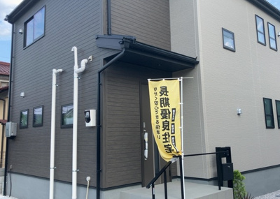 【外観】 | 上壱分方町新築戸建 | ついに完成致しました！現地をご見学に行く際は、道路の幅や周辺の交通量、施設などをご確認頂くことをおすすめします！物件の流れが早いため、内見をしたい方はお早めに当社営業までお問い合わせ頂きご予約下さい！