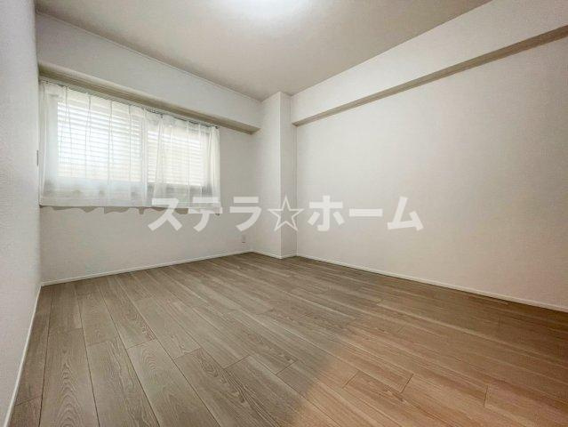 ハイマート豊中の洋室|落ち着いた色調の洋室です