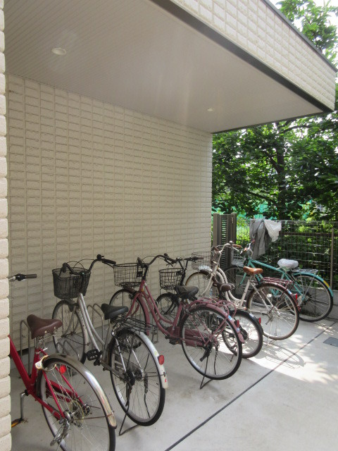レゾン・プリュニエのその他共用部分|★敷地内自転車置場★