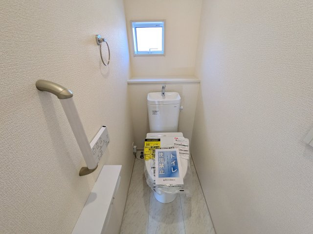 水戸市千波町　5期　新築戸建てのトイレ|高い節水性能で、水道代を大幅にカット。環境とお財布に優しく、家計をしっかりサポートします。