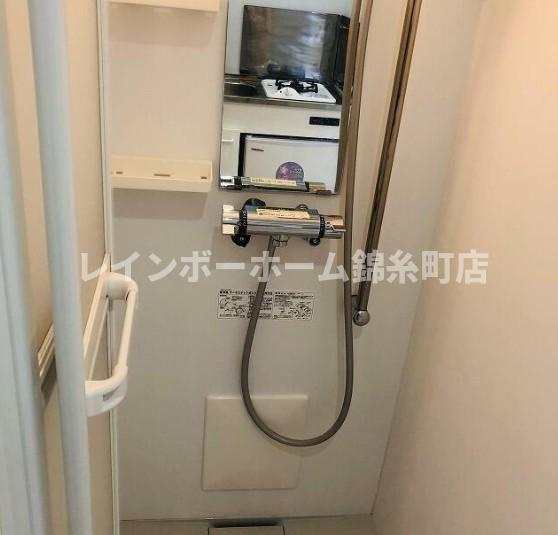 コンフォール扇橋のシャワールーム