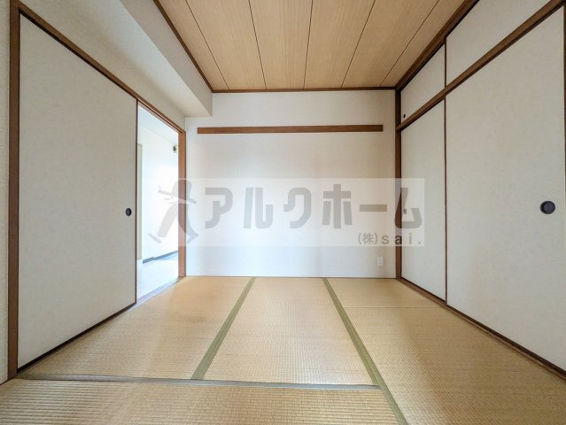 メゾン上市の和室