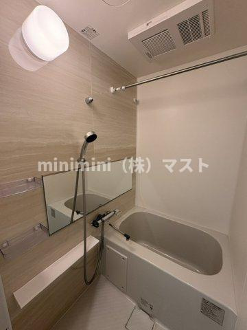 プレサンス鶴橋トレヴィエの浴室