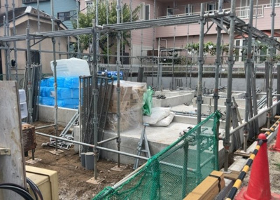 【外観】 | 水郷田名新築戸建 | 物件の詳細については、現地を見てわかること以外に、役所や法務局などで調べないとわからないことがあります。そのため、現地に行く場合は、もしこの物件を買ったらどのような生活ができるかをイメージしましょう。