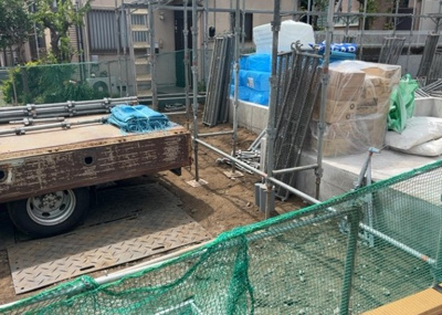 【庭】 | 水郷田名新築戸建 | 庭があることでガーデニングや家庭菜園はもちろん、こどもの遊び場やペットを放して遊ぶことができます。また、家の周囲に余裕があるということです。隣地との間があれば、十分な日当たりと、風通しが確保できます。