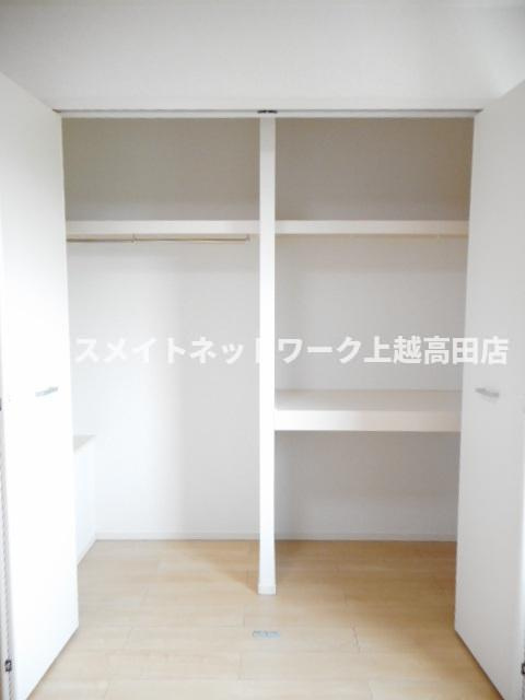 パルテンツァの収納|クローゼット