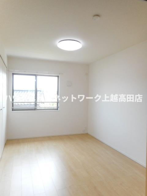 パルテンツァの内装|洋室