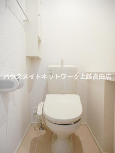 パルテンツァのトイレ|温水洗浄暖房便座