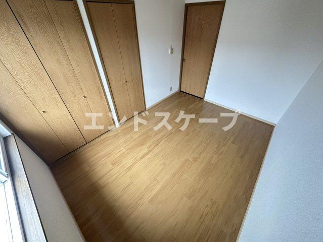 メープルアベニュー　Ｃの洋室|高崎、前橋のお部屋探しはエンドスケープまで！お客様の理想お聞かせ下さい♪