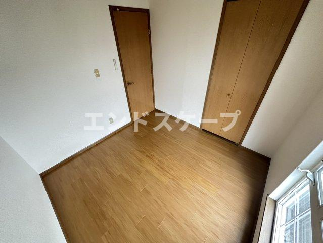 メープルアベニュー　Ｃの洋室|高崎、前橋のお部屋探しはエンドスケープまで！お客様の理想お聞かせ下さい♪