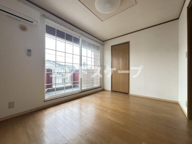 メープルアベニュー　Ｃの洋室|高崎、前橋のお部屋探しはエンドスケープまで！お客様の理想お聞かせ下さい♪