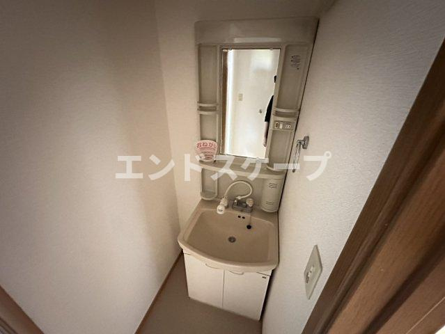 メープルアベニュー　Ｃの洗面所|高崎、前橋のお部屋探しはエンドスケープまで！お客様の理想お聞かせ下さい♪