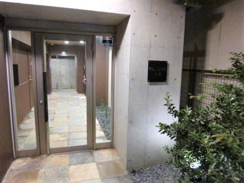 アリカ向島のエントランス