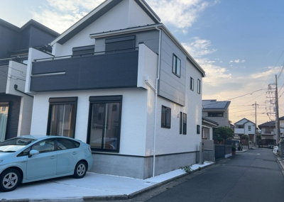 【前面道路含む現地写真】 | 陽光台新築戸建 | お持ちの車種によっては前面道路が広い方が便利でしょう。しかし、前面道路が広ければその分交通量が多くなるため、騒音などが気になる場合があります。実際に現地を見学し、周辺交通量や騒音などを確認しましょう！