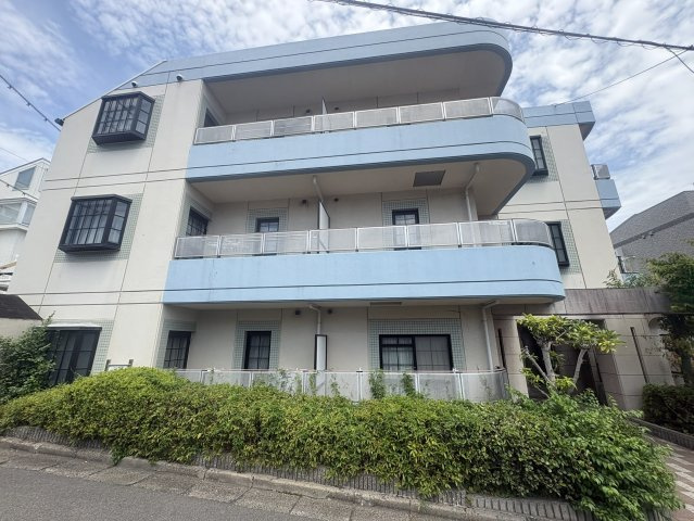 カルム香川の外観