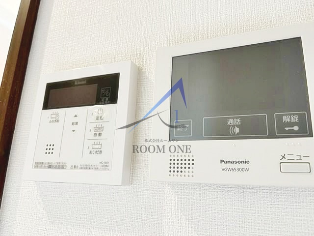 ラシーネ武蔵小山のセキュリティ|モニター付きインターホンです。