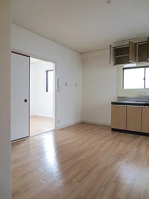 神戸市東灘区魚崎北町６丁目の賃貸マンションの居間・リビング