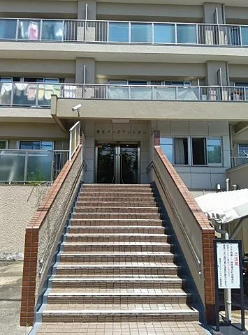 神戸市東灘区岡本７丁目の賃貸マンションのエントランス
