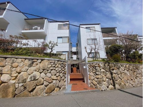 神戸市東灘区西岡本５丁目の賃貸マンション
