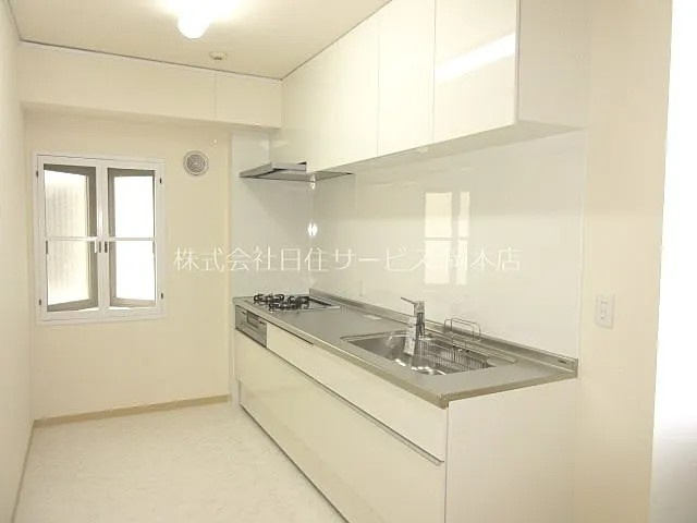 神戸市東灘区西岡本５丁目の賃貸マンションのキッチン